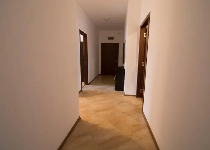 卡巴坤姆海滩私人公寓 *